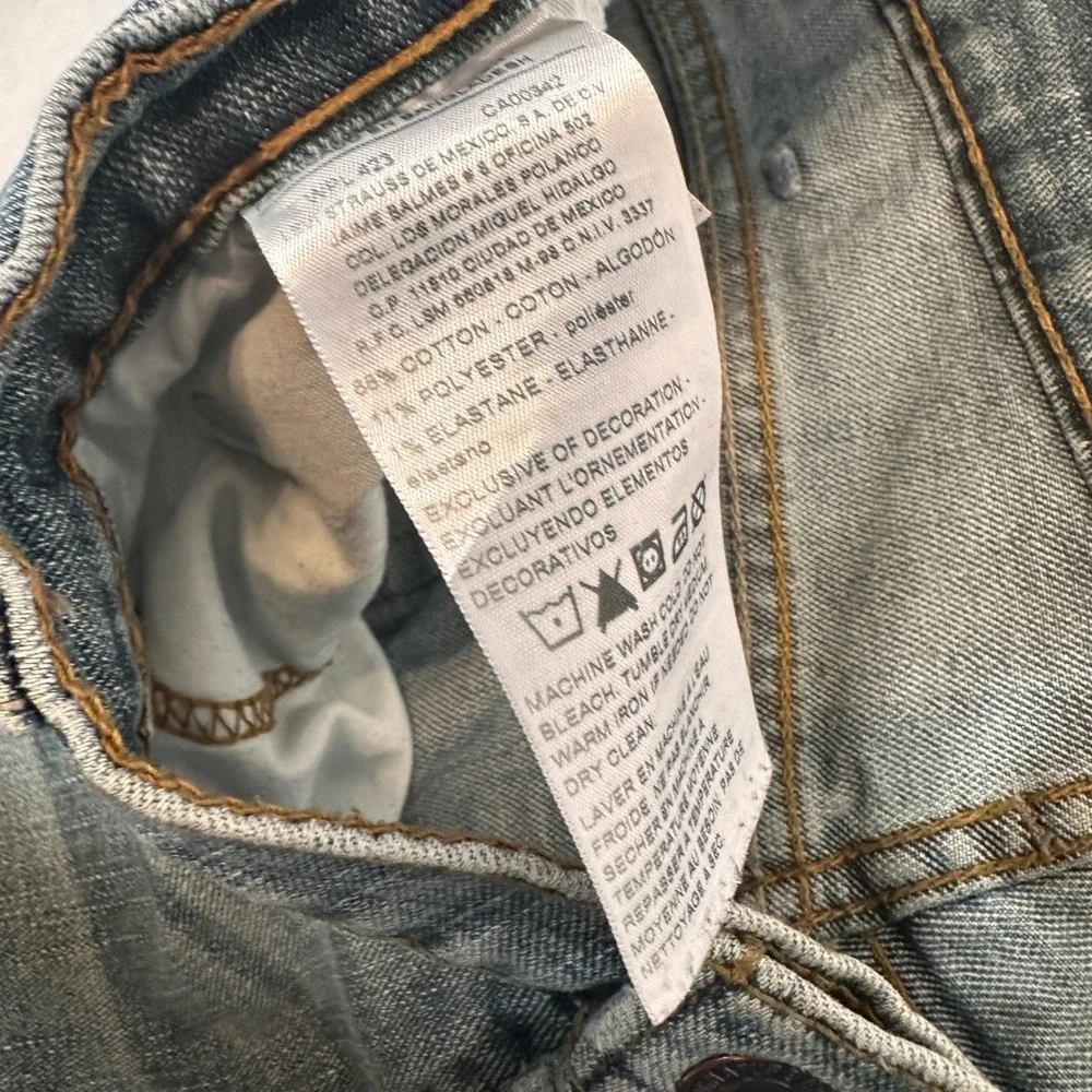 Signature Levi Strauss Jeans Mens 38x34 Athletic Fit Blue Denim Good Stretch